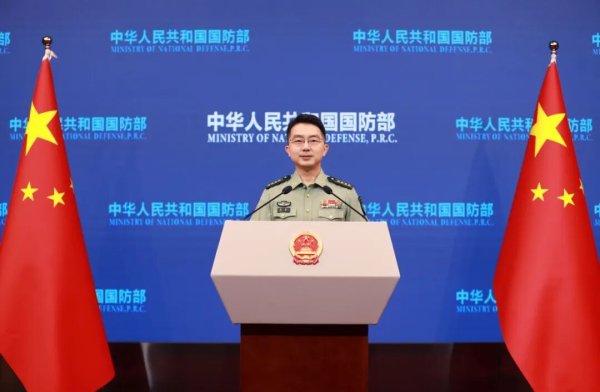 股盈汇 国防部回应福建舰通过台湾海峡：中国航母建设按需推进